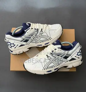Chaussures Asics