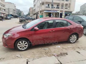 Toyota Corolla 2017 Rouge