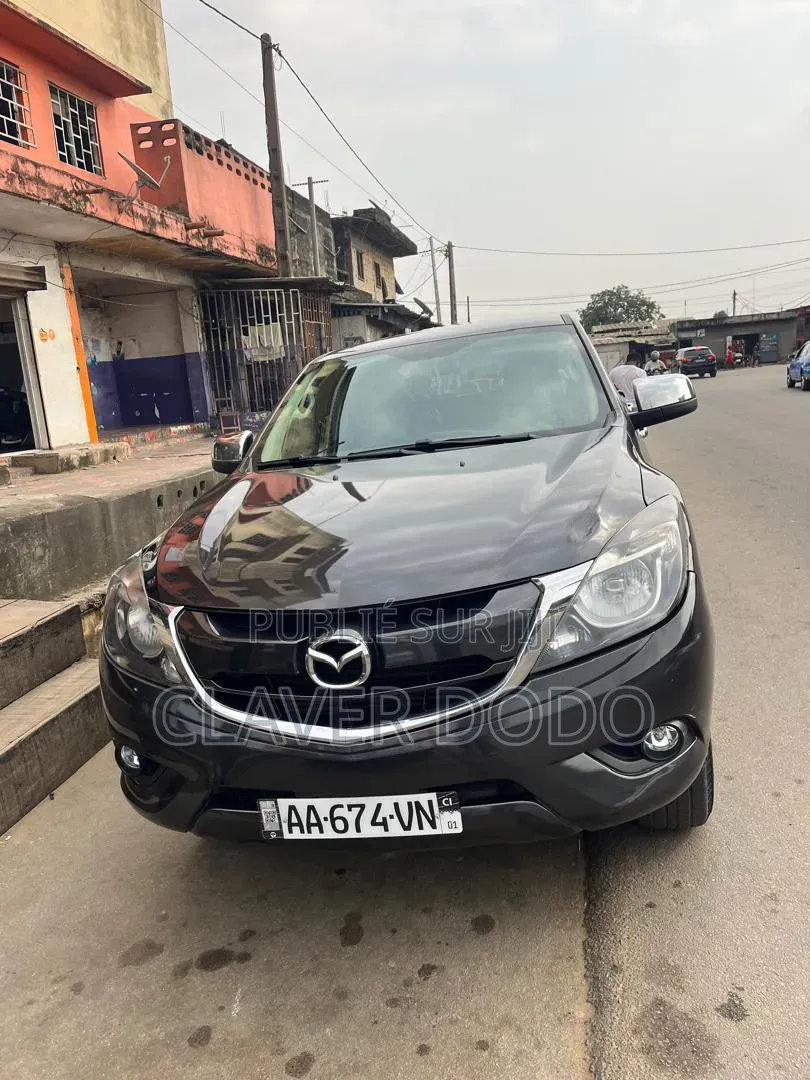 Mazda BT-50 2020 Noir