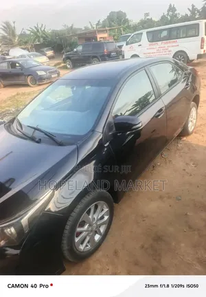 Toyota Corolla 2019 Noir