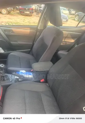 Toyota Corolla 2019 Noir