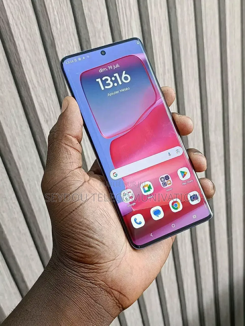 Nouveau Motorola Edge 50 Pro 512 GB Violet