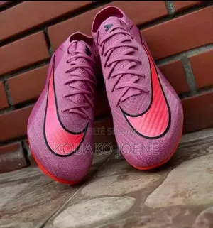 Disponible Pour Garçon