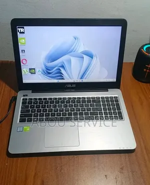 Nouveau Ordinateur de bureau HP 200 G4 128GB Intel Core i9 HDD 512GB
