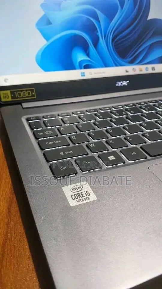 Nouveau HP EliteBook 840 G5 256GB Intel Core i7 HDD 6T