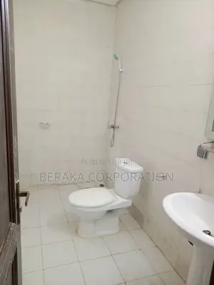 4chbre Duplex dans Beraka Corporation, Bingerville à Louer