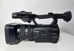 Caméra Sony Z150
