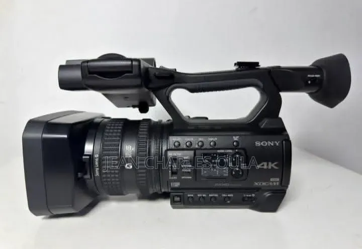 Caméra Sony Z150