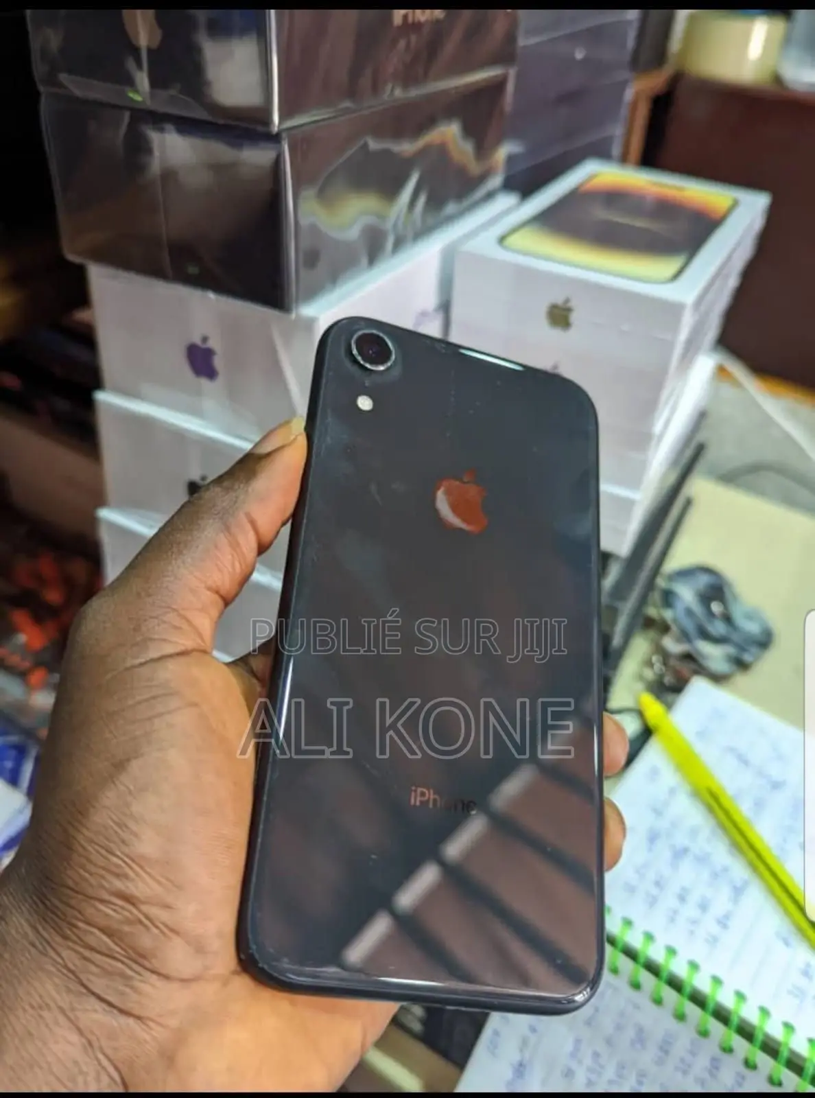 Nouveau Apple iPhone XR 128 GB Autre