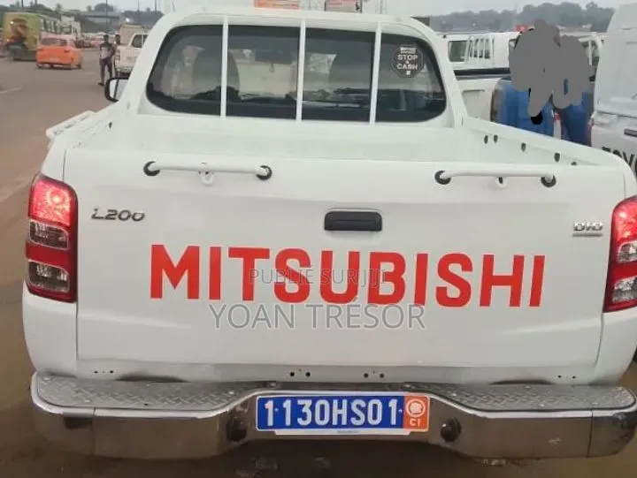 Mitsubishi L200 2019 Blanc