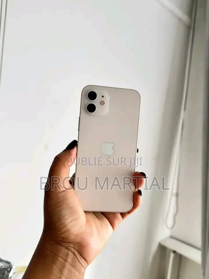 Nouveau Apple iPhone 12 128 GB Blanc