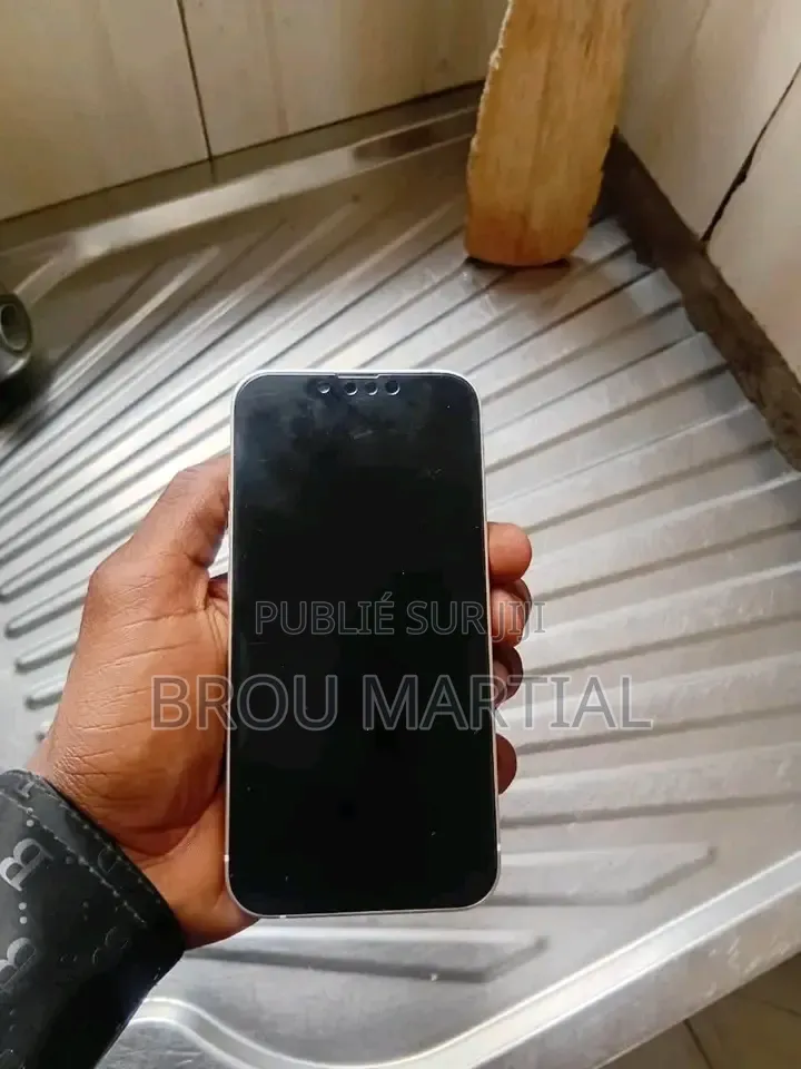 Nouveau Apple iPhone 13 256 GB Blanc