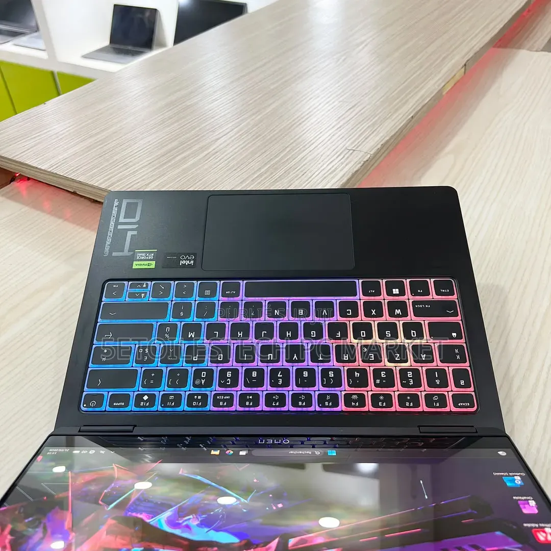 Nouveau Ordinateur portable HP Omen Pro 32GB Intel Core Ultra 9 SSD 1T