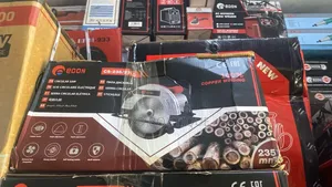Sci Circulaire Électrique Edon 2350W