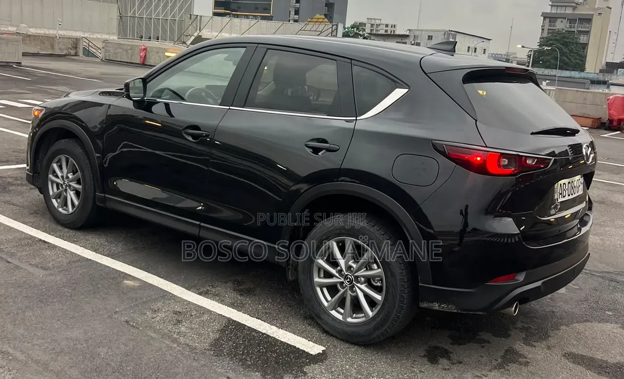 Mazda CX-5 2022 Noir