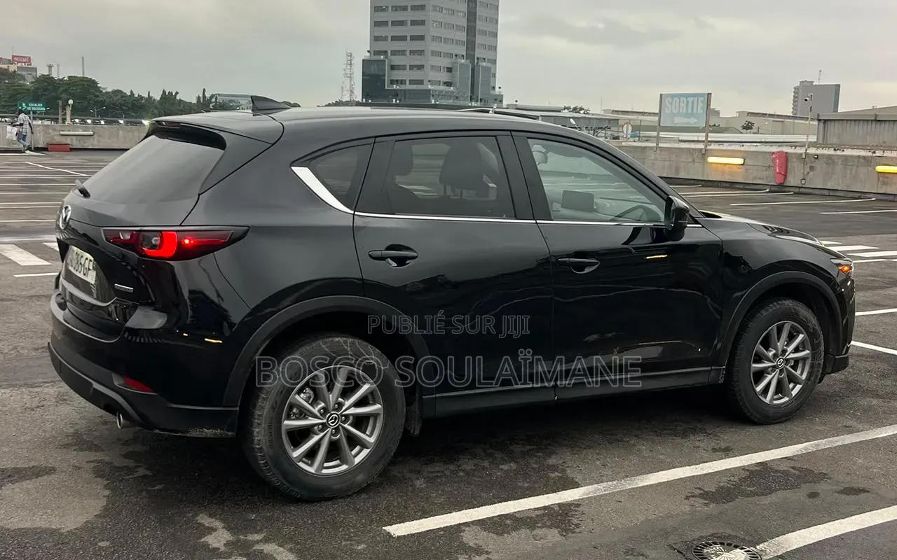 Mazda CX-5 2022 Noir