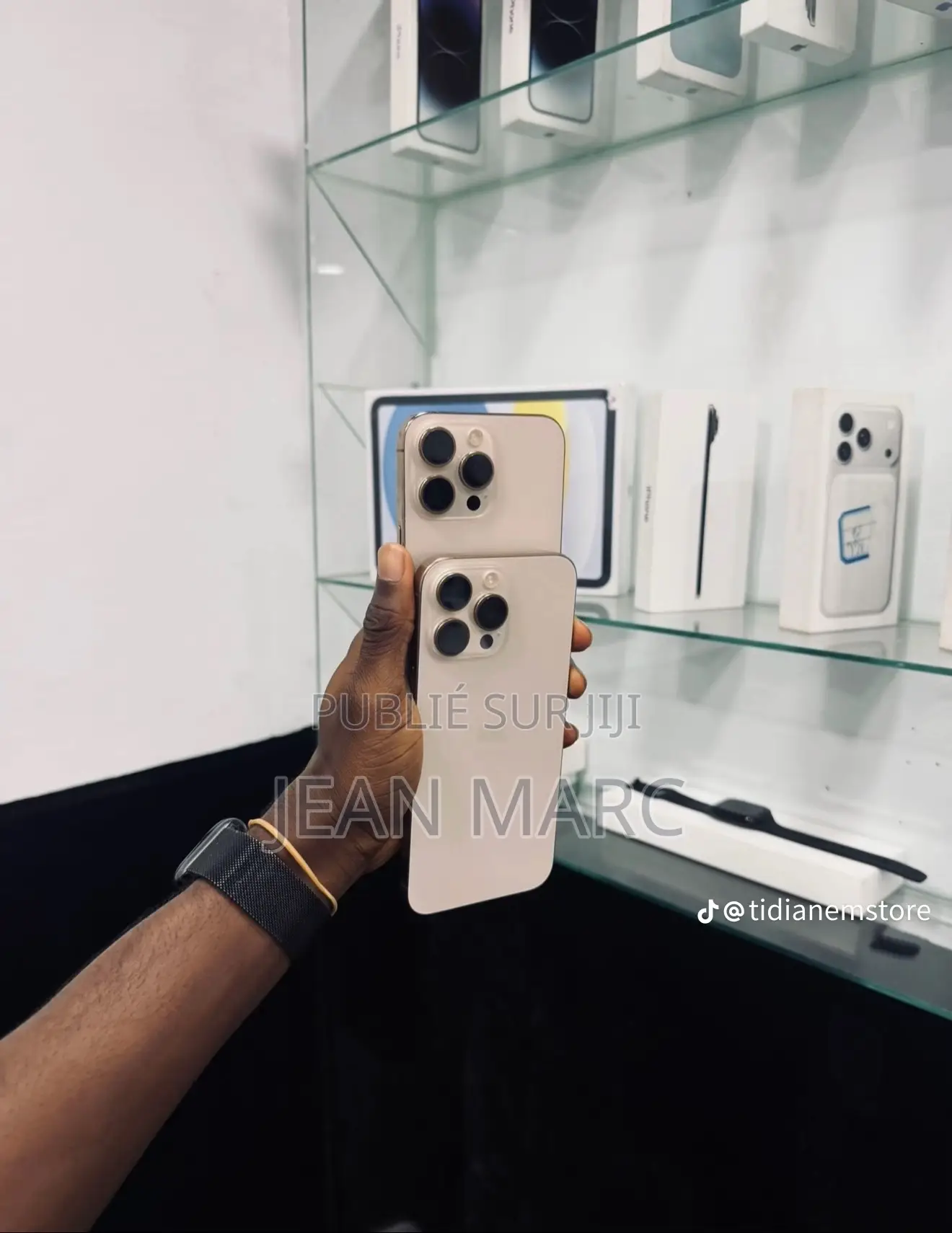 Nouveau Apple iPhone 16 Pro Max 256 GB Argenté