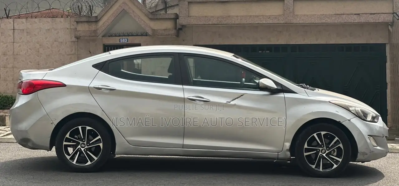 Hyundai Elantra 2014 Gris