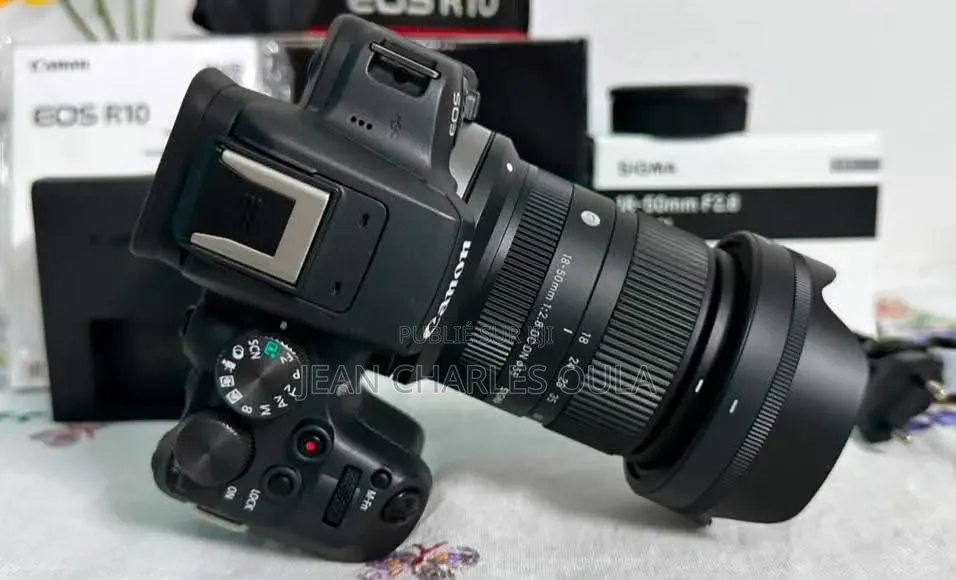 Canon EOS R10 + Sigma 18-50mm F2.8