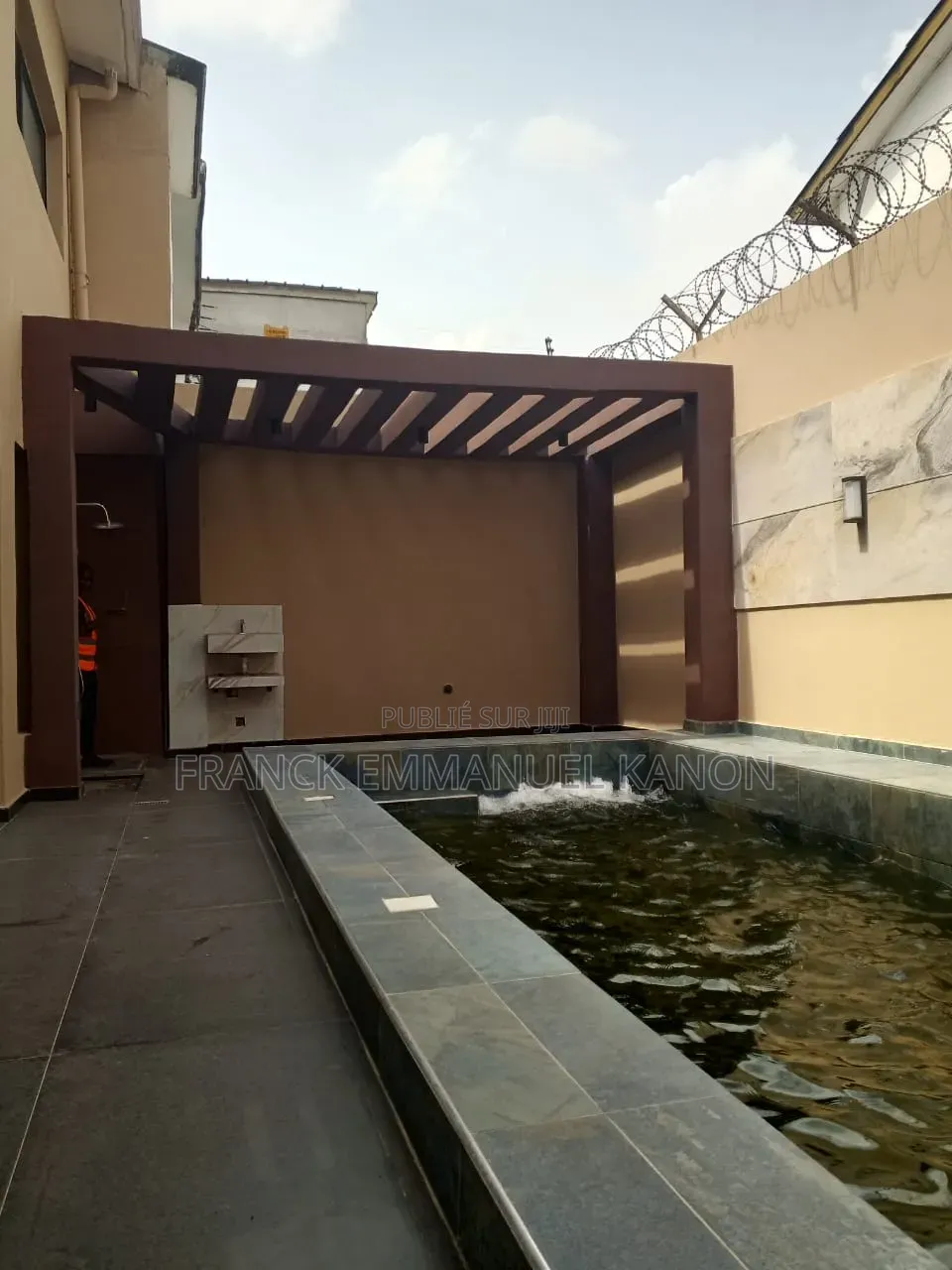 Meublé 6chbre Villa dans Appartement Ideal, Cocody à Vendre