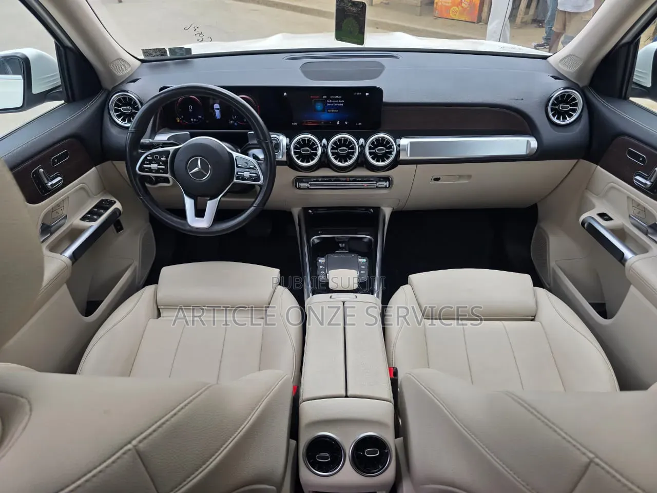Mercedes-Benz GLB-Class 2024 Blanc