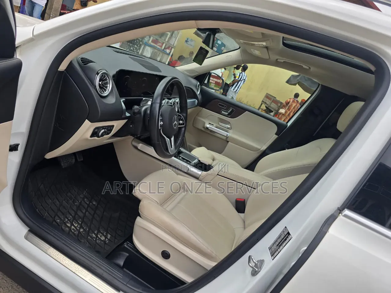 Mercedes-Benz GLB-Class 2024 Blanc