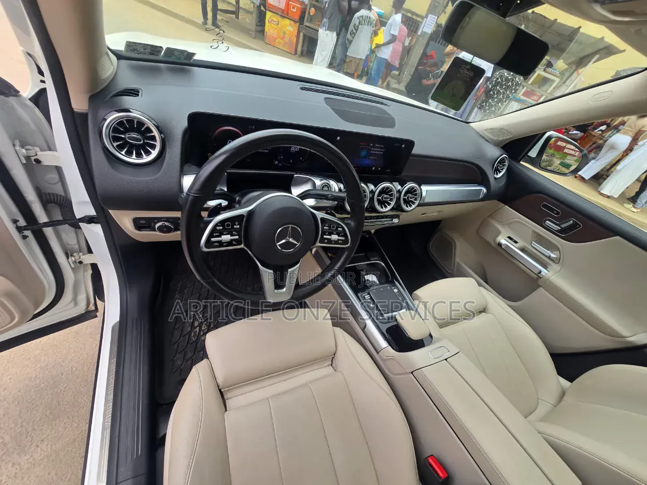 Mercedes-Benz GLB-Class 2024 Blanc