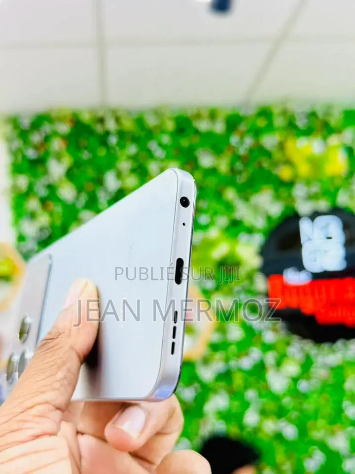 Nouveau Tecno Spark 40 128 GB Gris