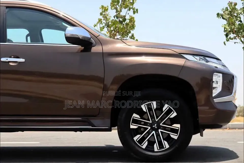 Mitsubishi Montero Sport 2021 Autre