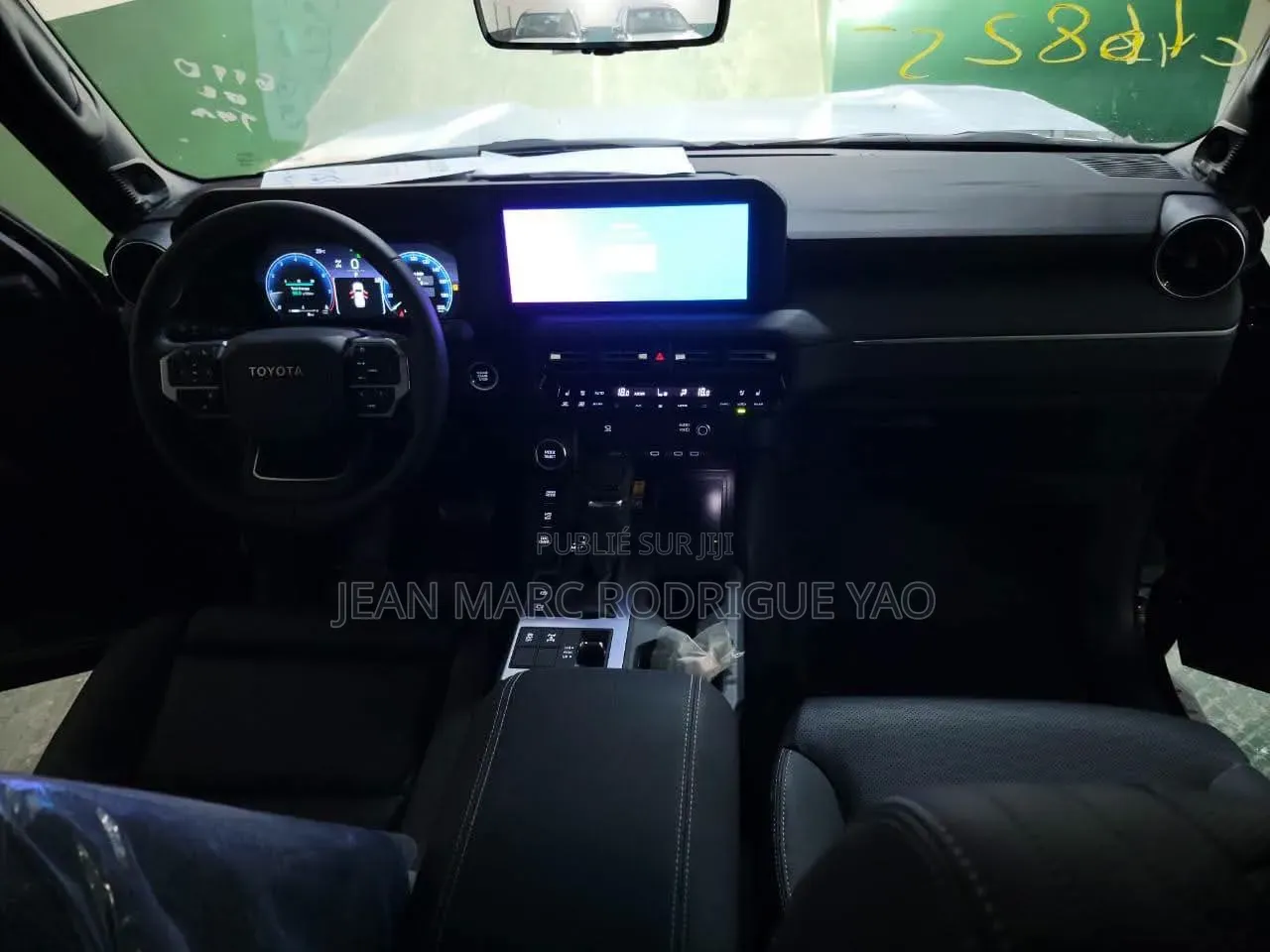 Nouveau Toyota Land Cruiser Prado 2025 Noir