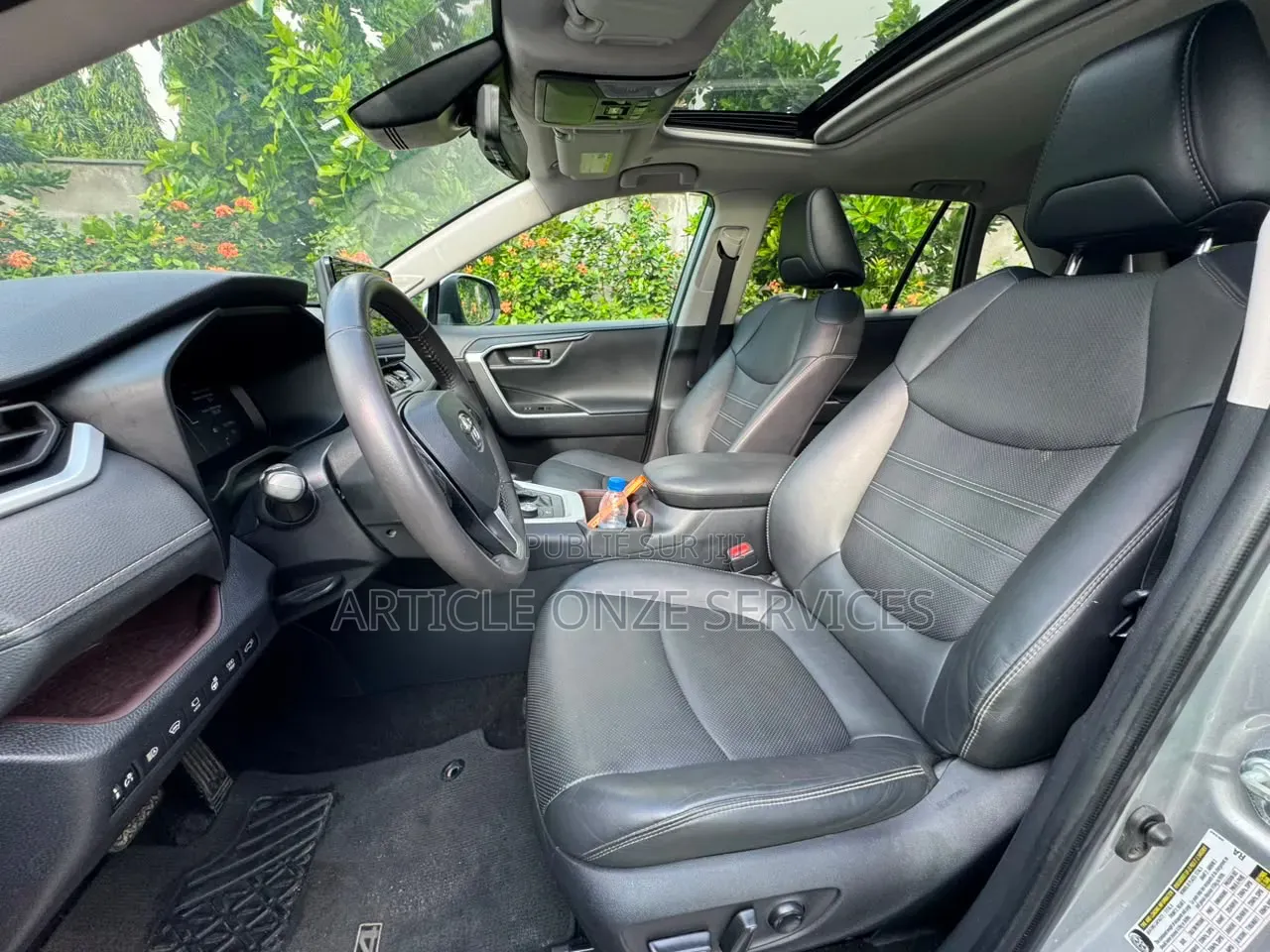 Toyota RAV4 2023 Gris