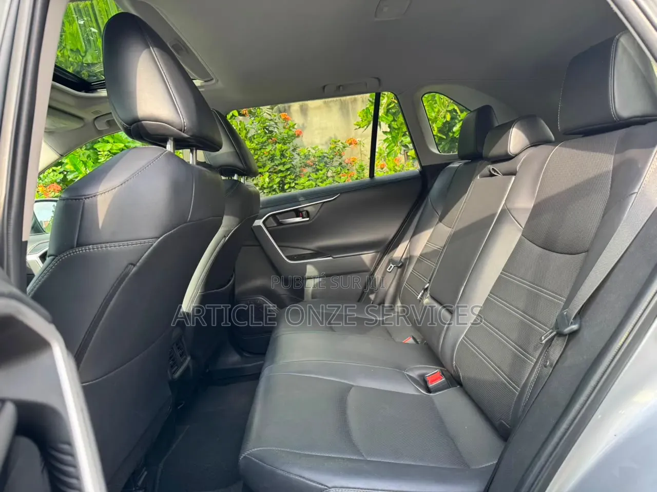 Toyota RAV4 2023 Gris