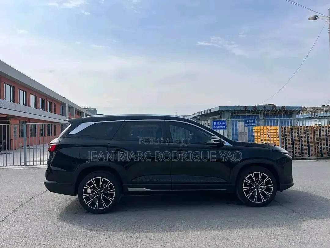 Nouveau Jetour X90 2025 Noir
