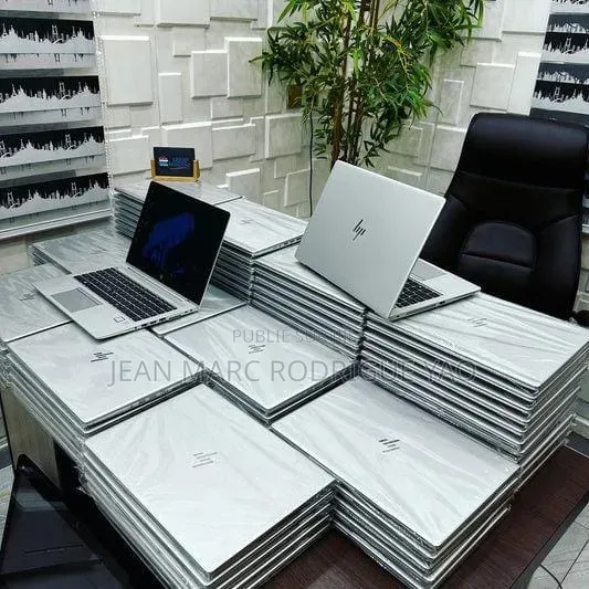 Nouveau HP EliteBook 840 G5 256GB Intel Core i9 HDD+SSD 500GB