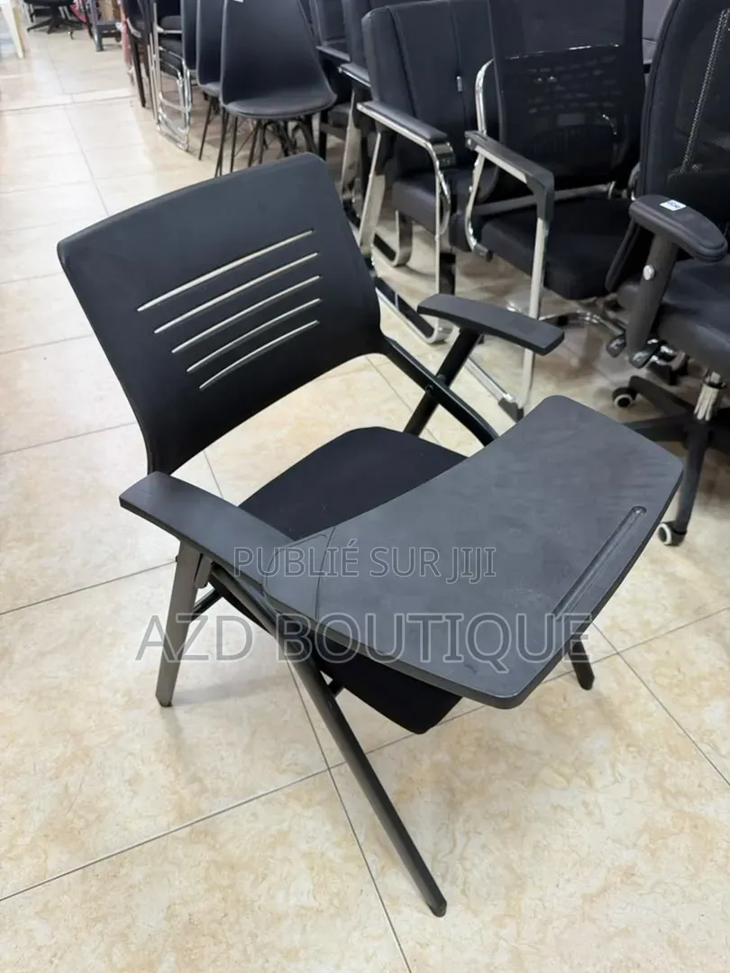 Chaise De Conférence / Formation Écritoire Intégré