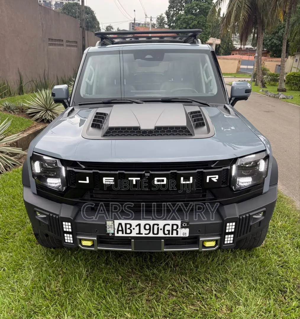 Jetour T2 2.0 Petrol AWD 2025 Gris