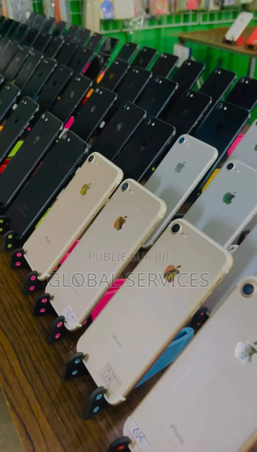 Nouveau Apple iPhone 7 128 GB Doré