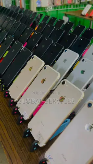 Nouveau Apple iPhone 7 128 GB Doré