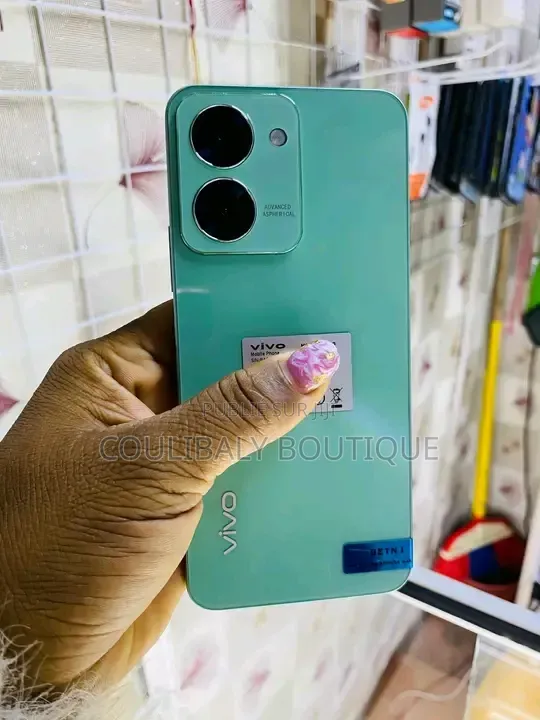 Nouveau Vivo Y36 5G 256 GB Autre