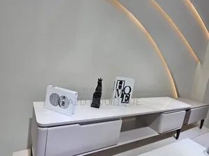 Meuble TV Au Design Luxueux Importé 1.70m 1.80m Et 2m