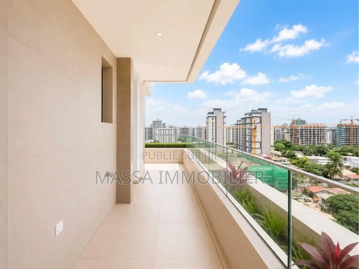3chbre Appartement dans Massa Immobilier, Marcory à Louer