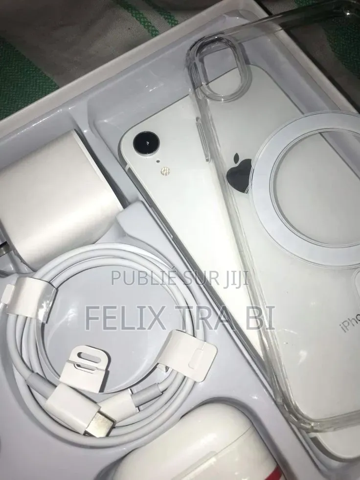 Nouveau Apple iPhone XR 128 GB Blanc