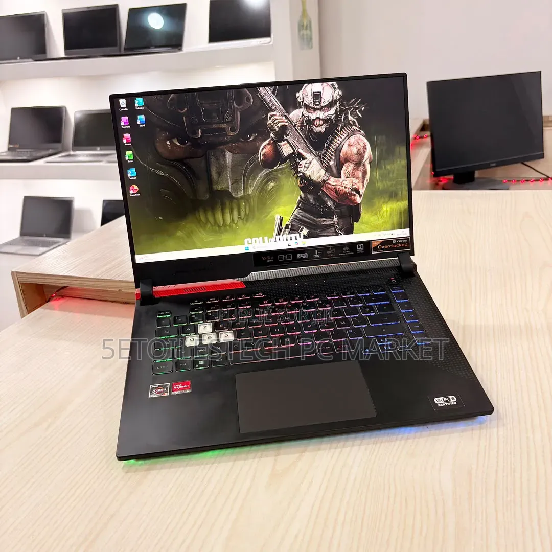 Nouveau Ordinateur portable Asus ROG Strix G15 32GB AMD Ryzen 7 SSD 1T