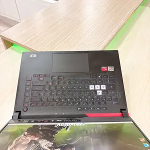 Nouveau Ordinateur portable Asus ROG Strix G15 32GB AMD Ryzen 7 SSD 1T