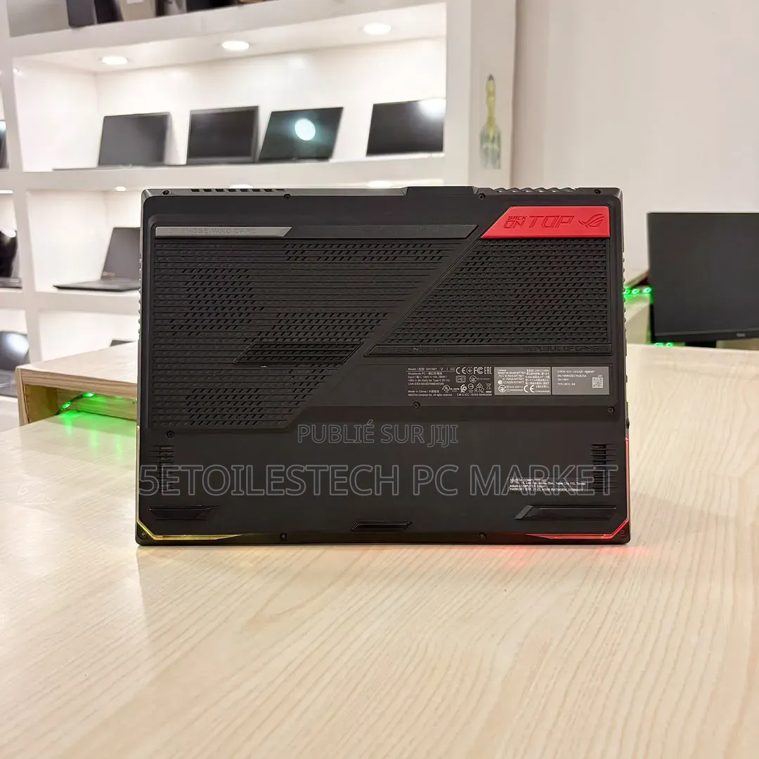 Nouveau Ordinateur portable Asus ROG Strix G15 32GB AMD Ryzen 7 SSD 1T