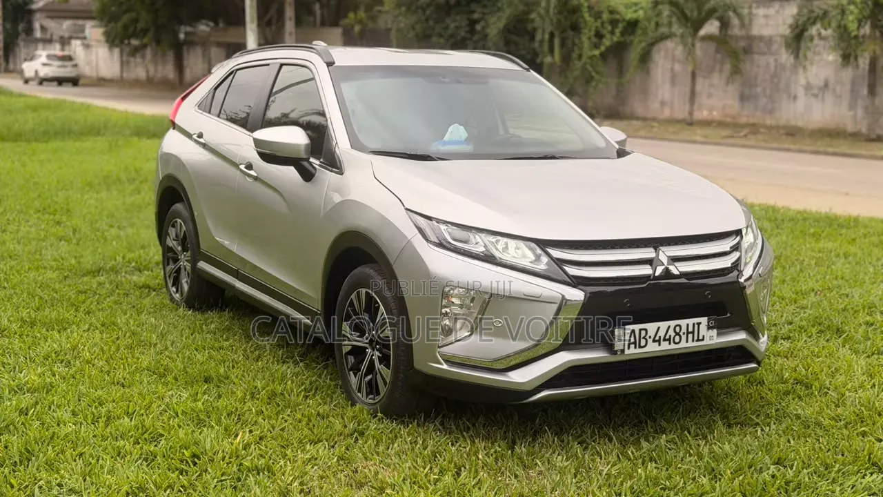 Mitsubishi Eclipse Cross 2019 Beige