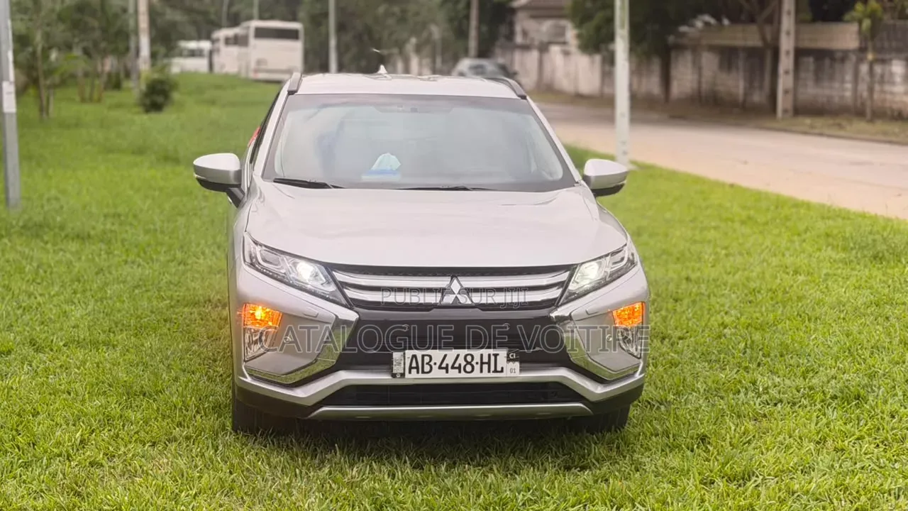 Mitsubishi Eclipse Cross 2019 Beige