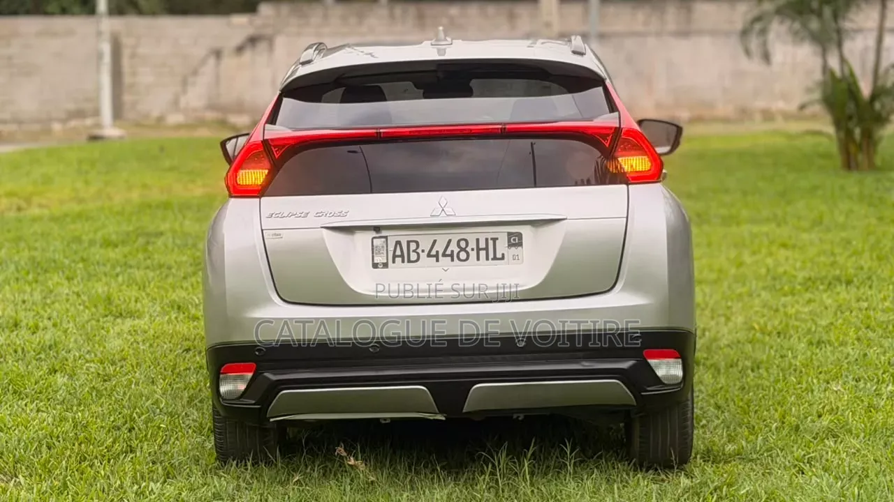 Mitsubishi Eclipse Cross 2019 Beige