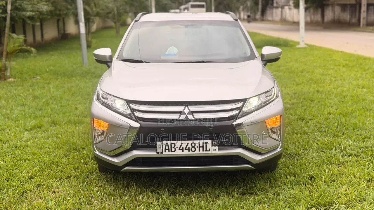 Mitsubishi Eclipse Cross 2019 Beige