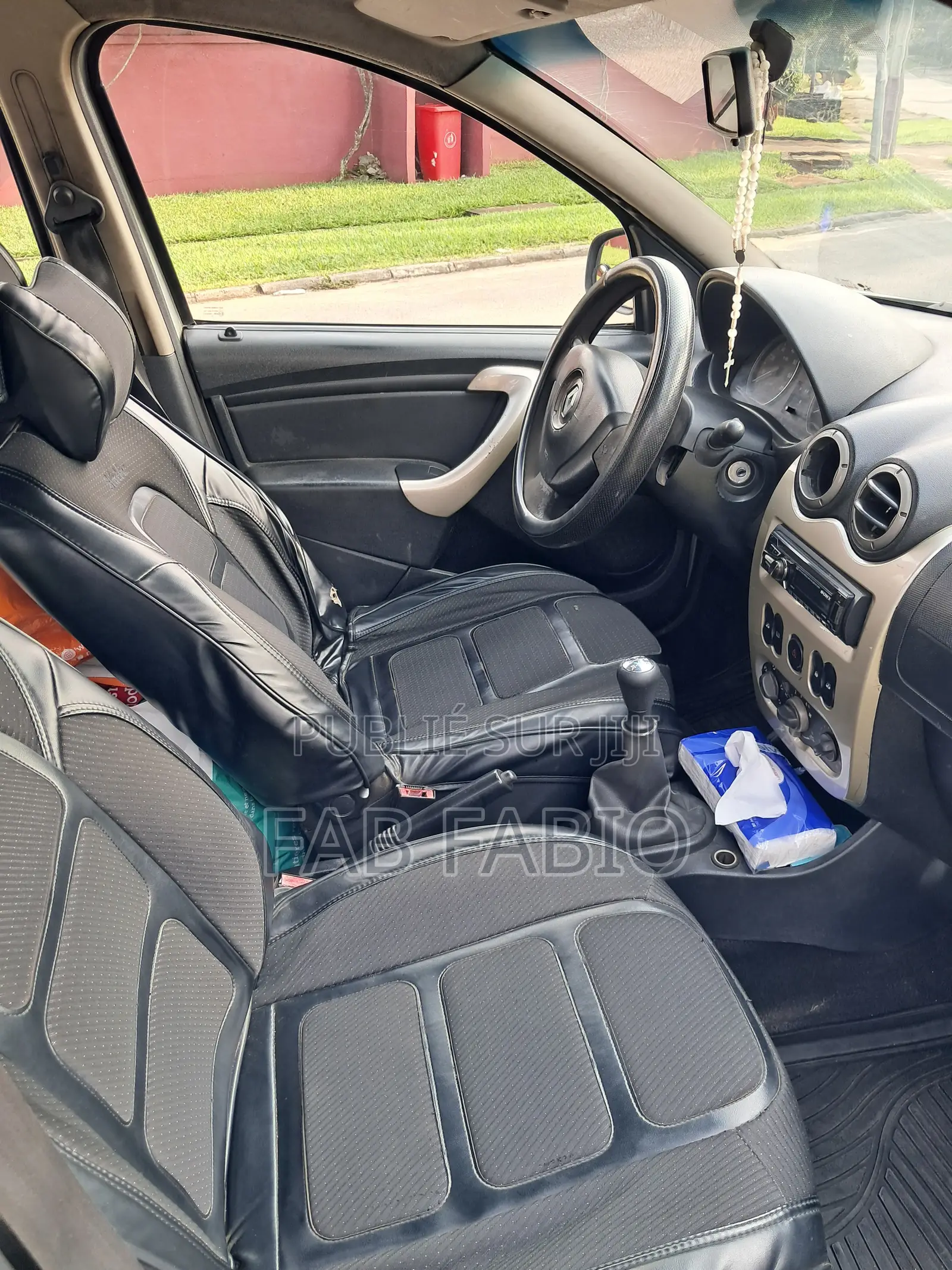 Renault Sandero 1.6 MPI 2011 Gris